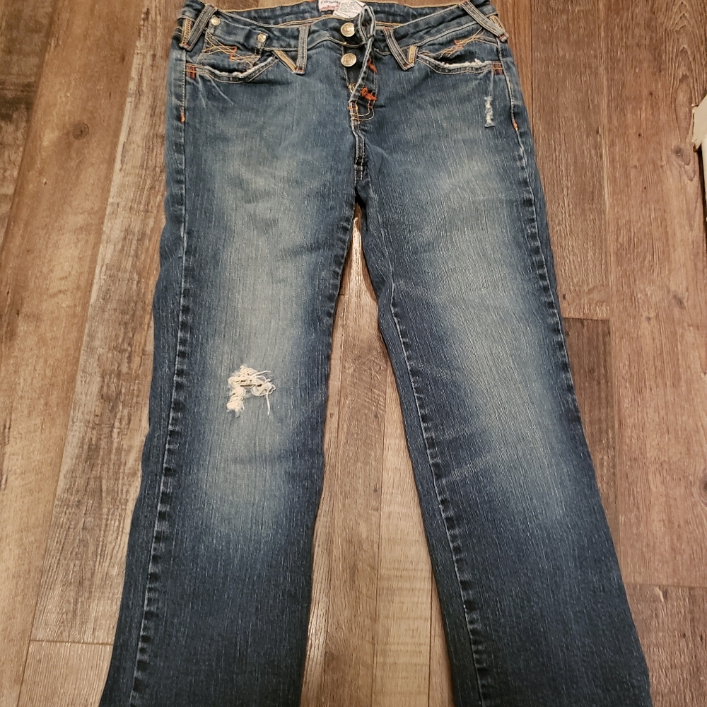 Capris
